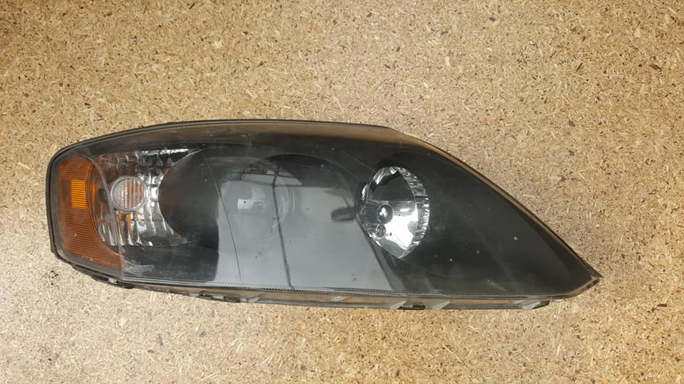 FARO DELANTERO DERECHO HYUNDAI TIBURON 2002 AL 2006